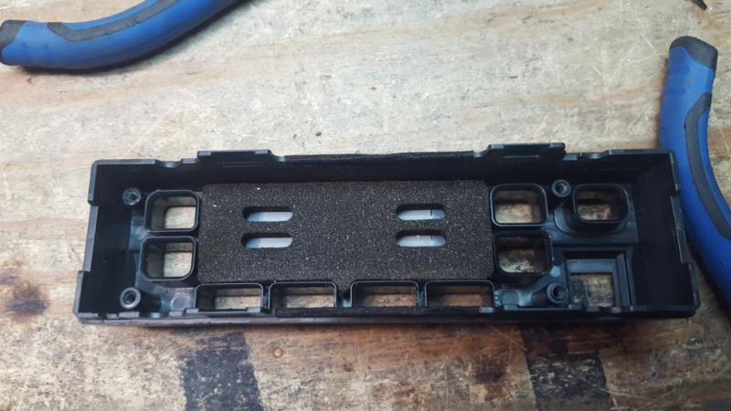 File:TK-n6n faceplate foam reinserted.jpg