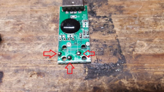 4PPC USB soundcard solder pads tinned.jpg